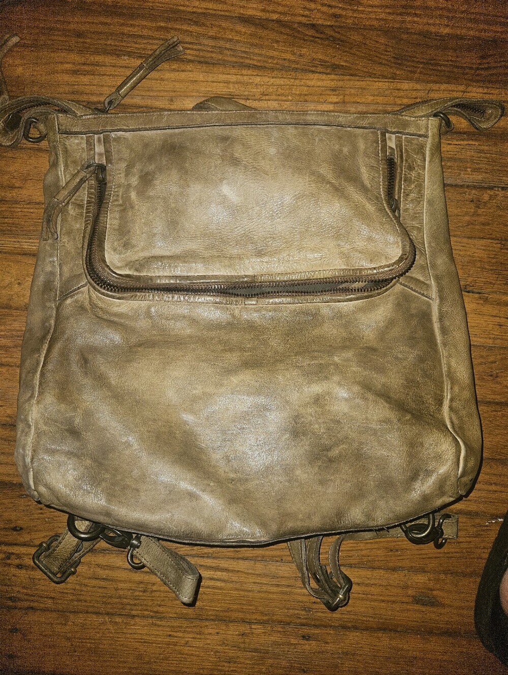 Tano LeatherBackpack